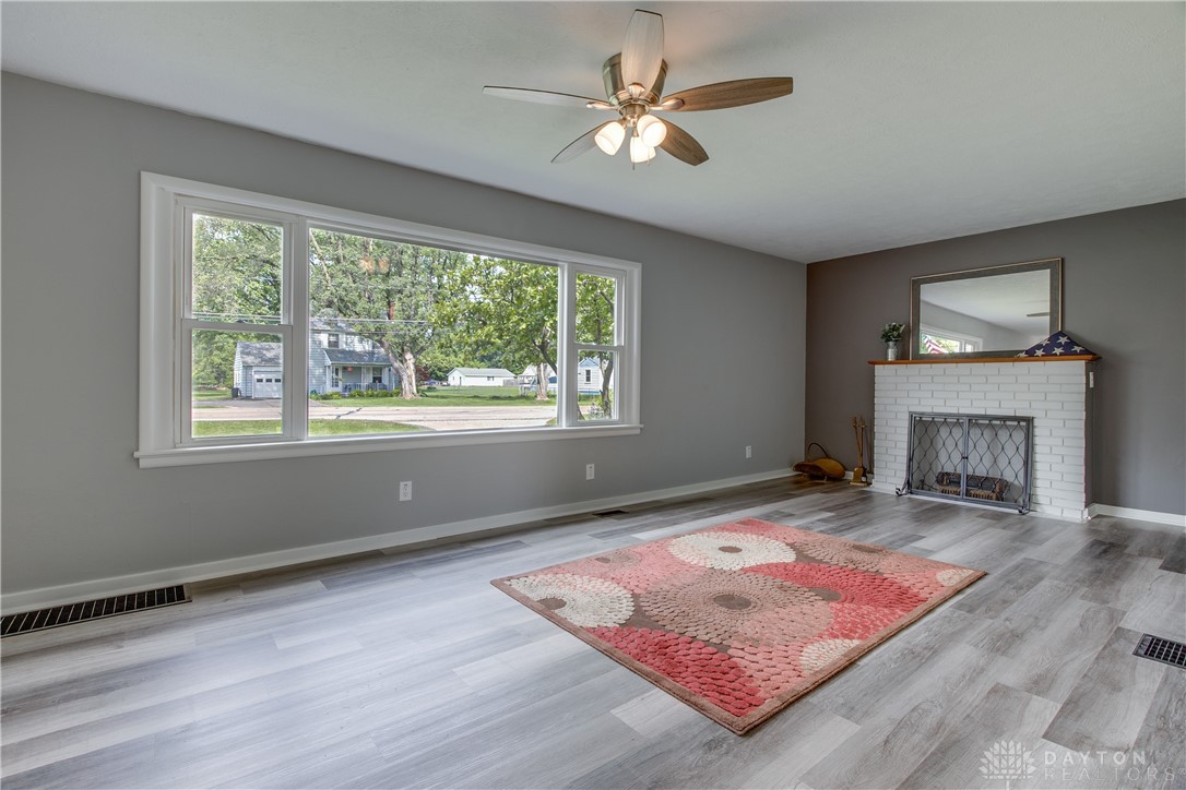 3418 Upper Valley Pike Springfield, OH 45504 - Photo 12 of 71 Gallery Image 12