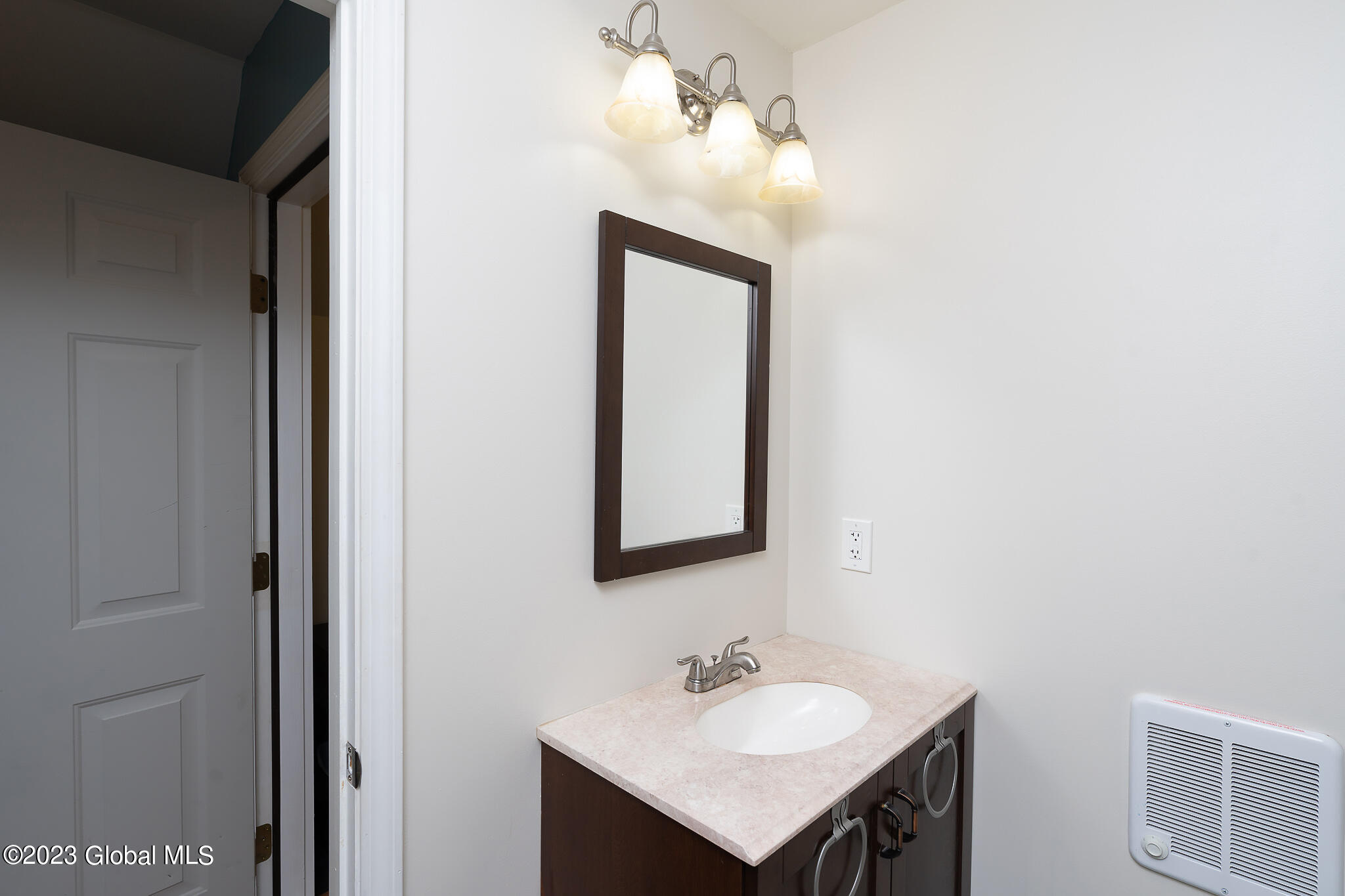 6214 Johnston Road Albany, NY 12203 - Photo 28 of 34 071-6214-Johnston-Rd