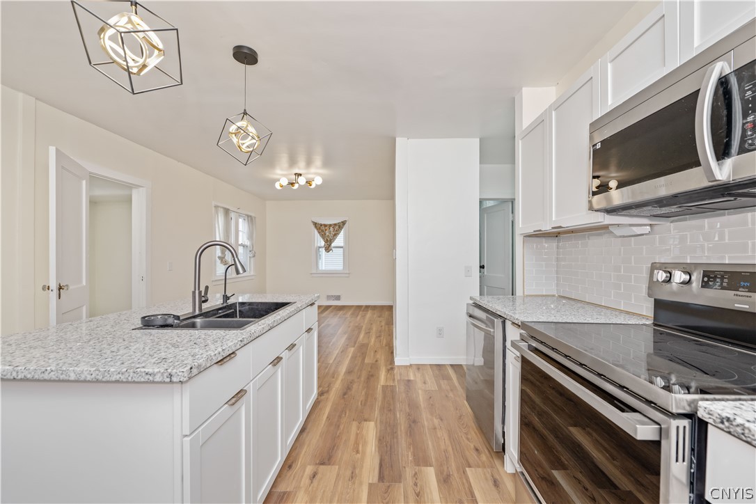 187 Walzer Road Irondequoit, NY 14622 - Photo 12 of 34