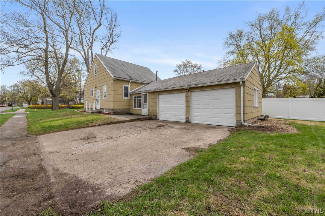 187 Walzer Road Irondequoit, NY 14622 - Photo 33 of 34