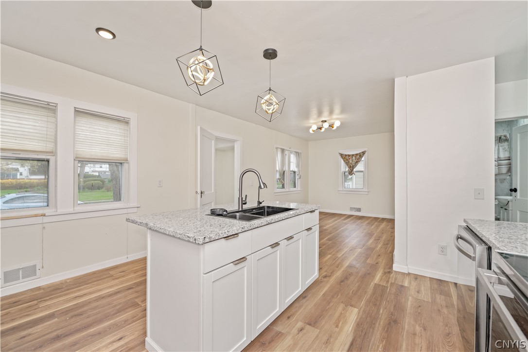 187 Walzer Road Irondequoit, NY 14622 - Photo 6 of 34