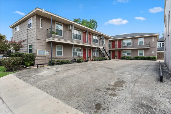 $1,195 | 3113 Arbor Street, Unit 4, Houston, TX 77004