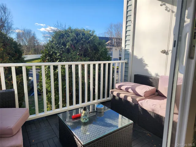 $3,000 | 334 Artist Lake Drive, Middle Island, NY 11953