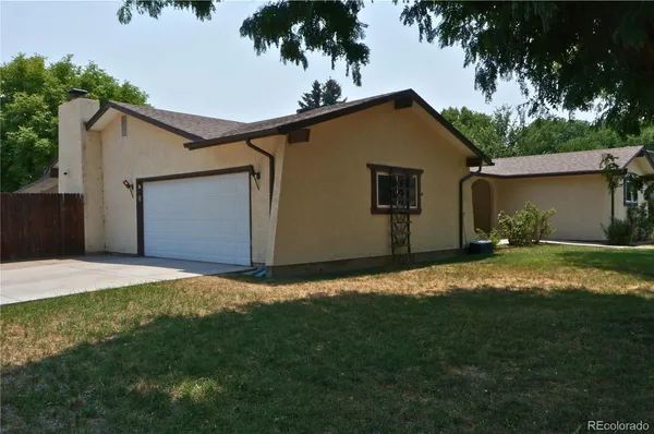 $315,000 | 2 Verdosa Drive, Pueblo, CO 81005