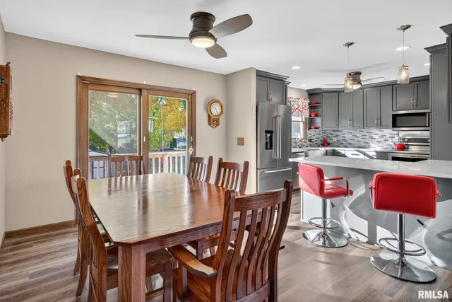 $264,900 | 1123 27th Avenue North, Clinton, IA 52732