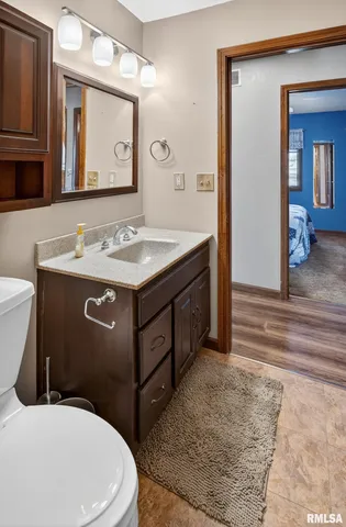 $264,900 | 1123 27th Avenue North, Clinton, IA 52732