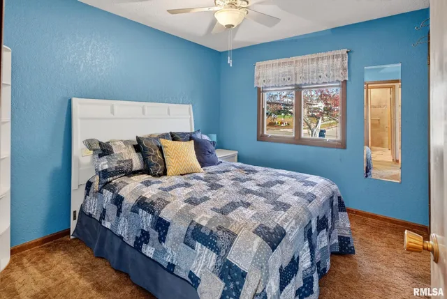 $264,900 | 1123 27th Avenue North, Clinton, IA 52732