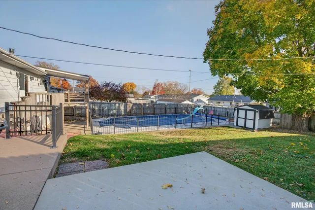 $264,900 | 1123 27th Avenue North, Clinton, IA 52732