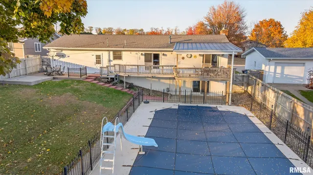 $264,900 | 1123 27th Avenue North, Clinton, IA 52732