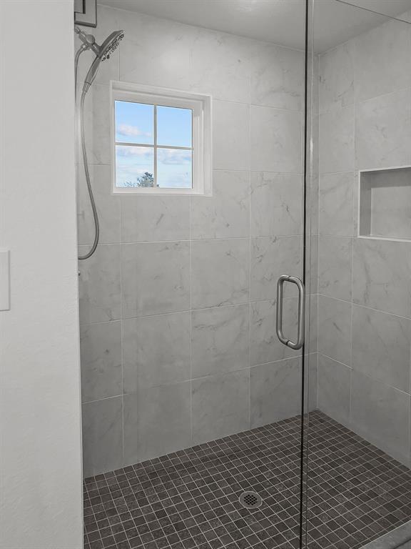 9565 Thorncrown Lane Fort Worth, TX 76179 - Photo 25 of 25 a bathroom with a shower