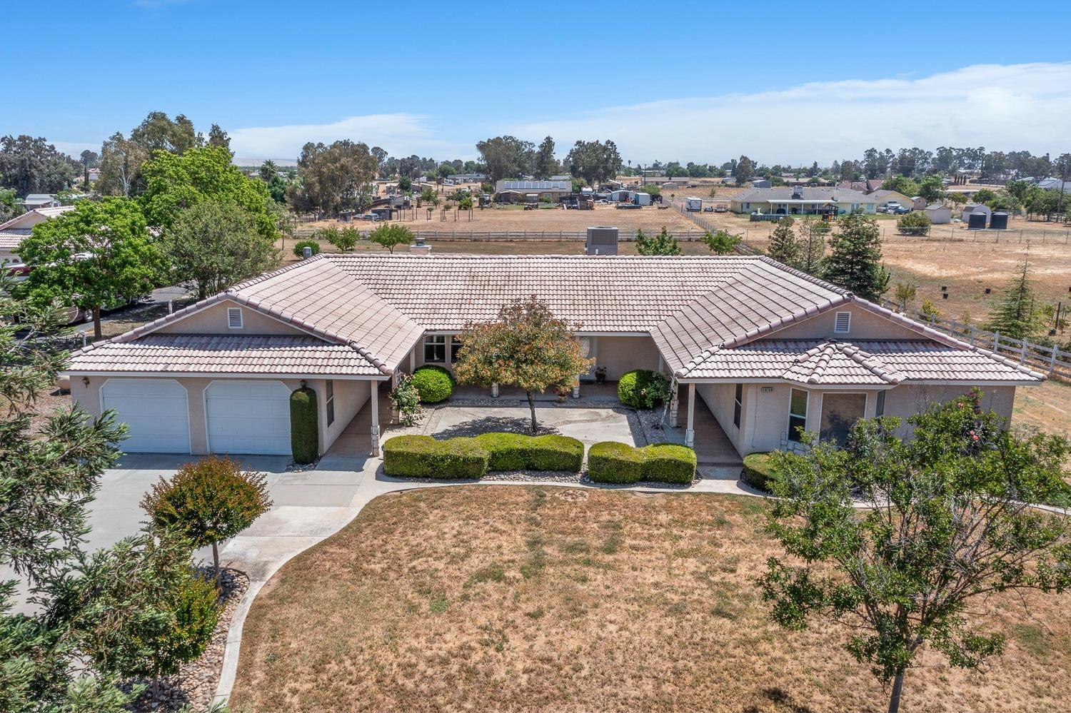 19729 Del Mar Road Madera, CA 93638 - Photo 2 of 67 Gallery Image 2