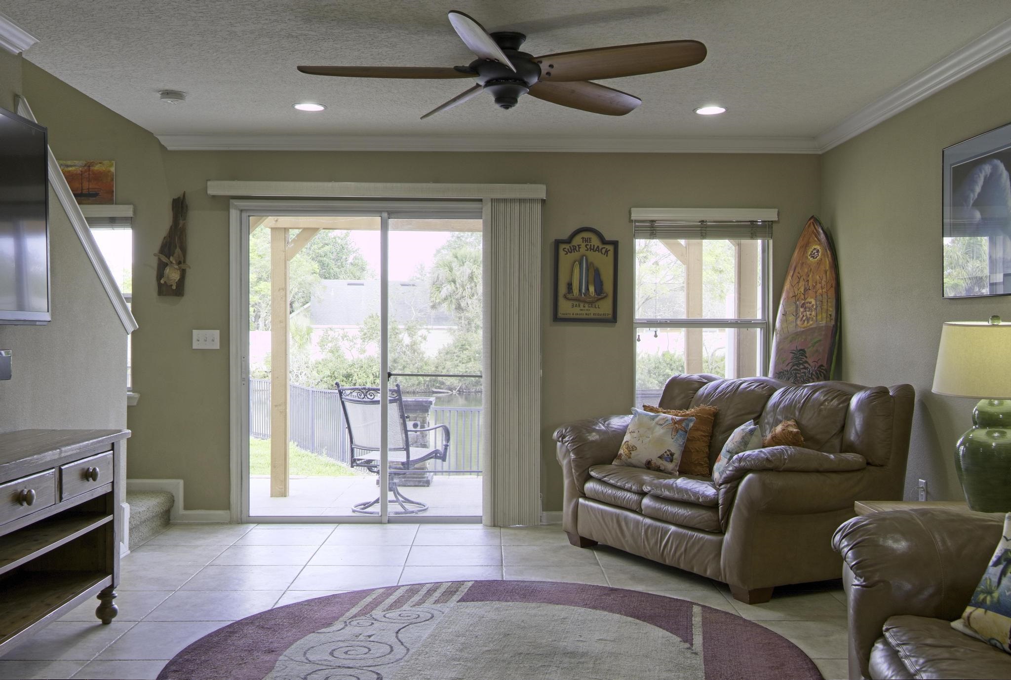 167 Islander Drive St. Augustine, FL 32080 - Photo 7 of 34 a living room with furniture and a window