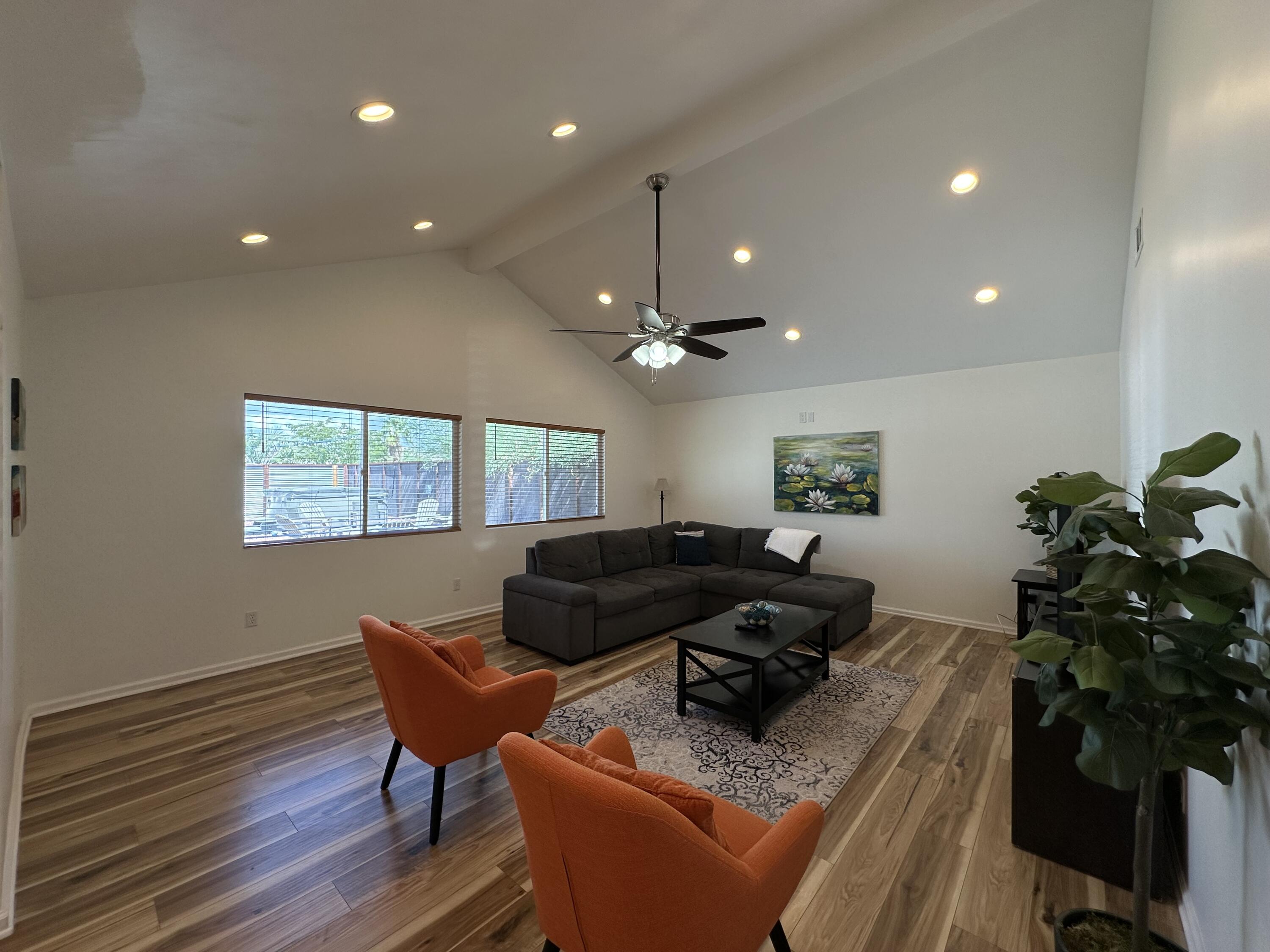 6427 Valley View Street Joshua Tree, CA 92252 - Photo 3 of 14 IMG_6870