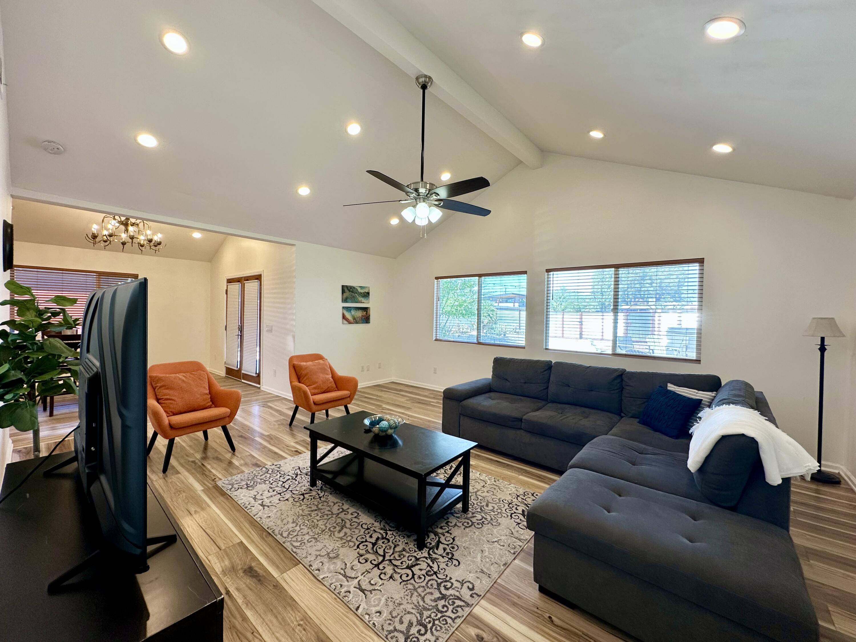 6427 Valley View Street Joshua Tree, CA 92252 - Photo 8 of 14 IMG_6875