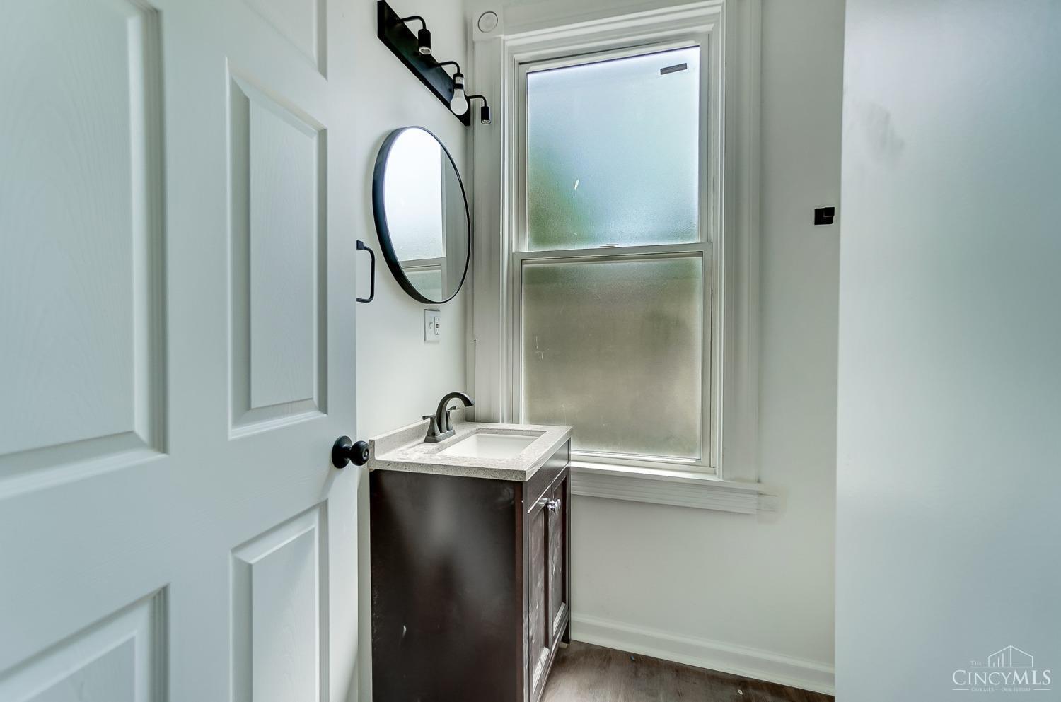 2228 Reading Road Cincinnati, OH 45202 - Photo 15 of 26 Gallery Image 15