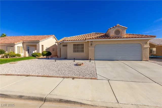 $399,000 | 7412 Forest Ivy Street, Las Vegas, NV 89131