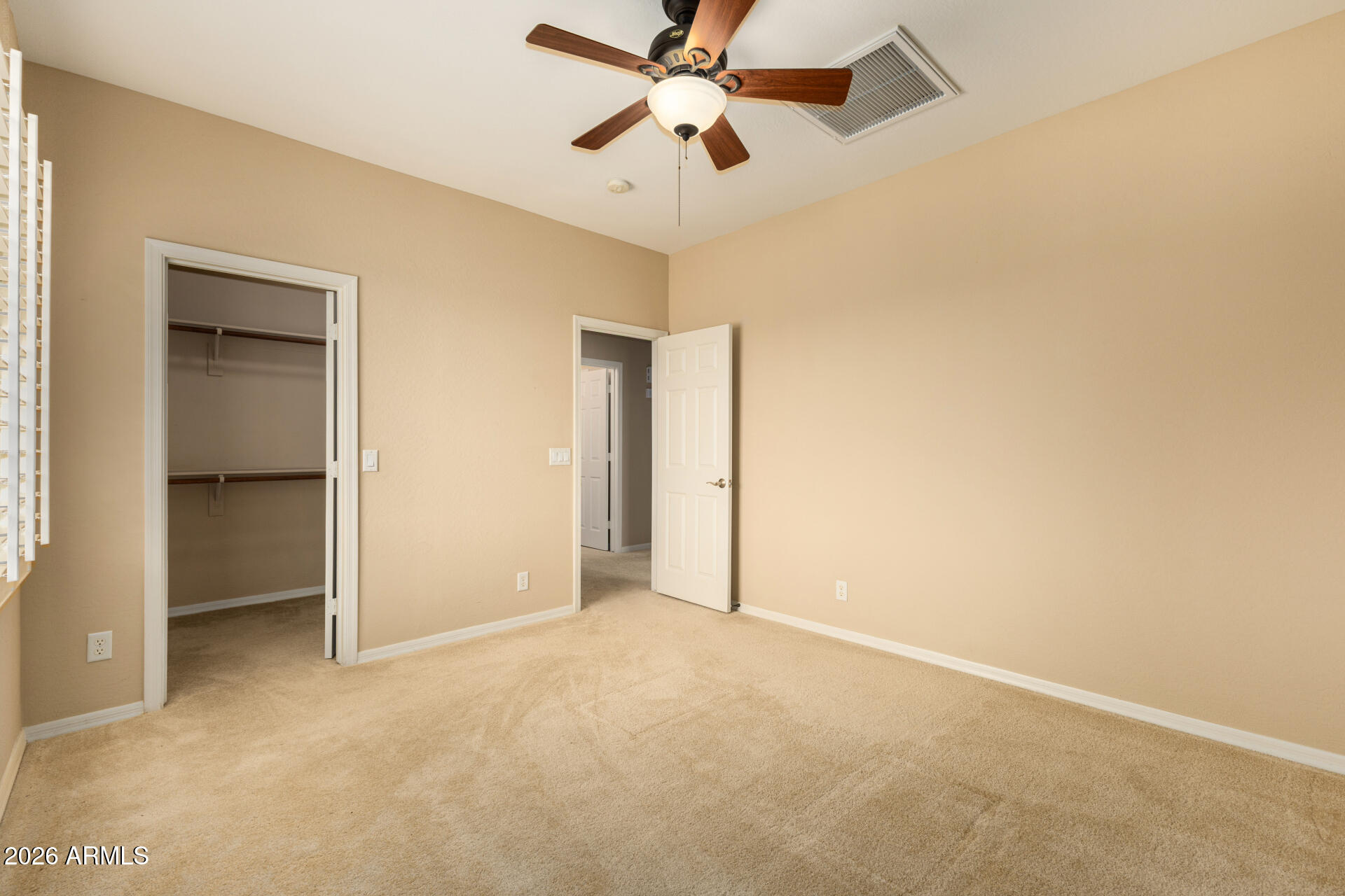 2543 South Rincon Drive Chandler, AZ 85286 - Photo 28 of 36 Guest bedroom with walk-in closet
