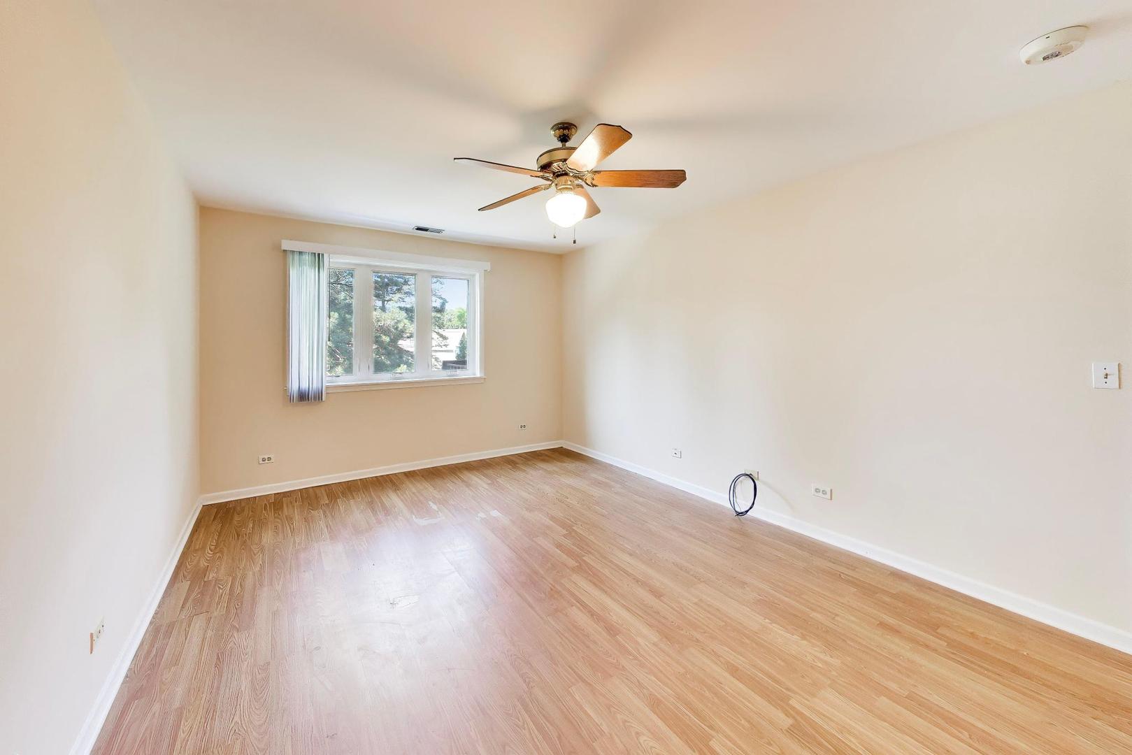 400 East Dundee Road, Unit 208 Buffalo Grove, IL 60089 - Photo 17 of 40 Gallery Image 17