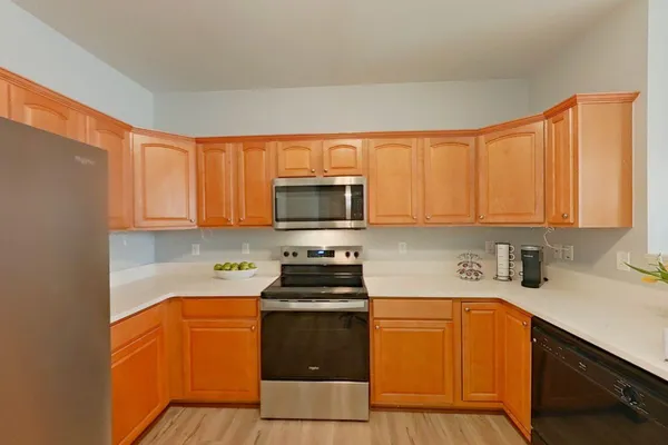 $289,000 | 3974 Norwich Drive, Canton, MI 48188