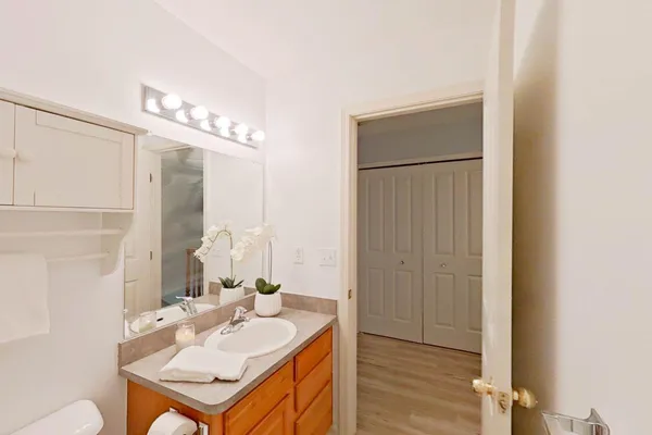 $289,000 | 3974 Norwich Drive, Canton, MI 48188