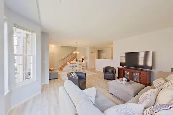 $289,000 | 3974 Norwich Drive, Canton, MI 48188