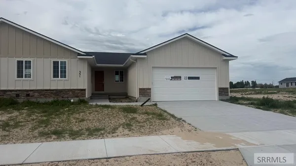 $395,000 | 351 Copeland Drive, Idaho Falls, ID 83401