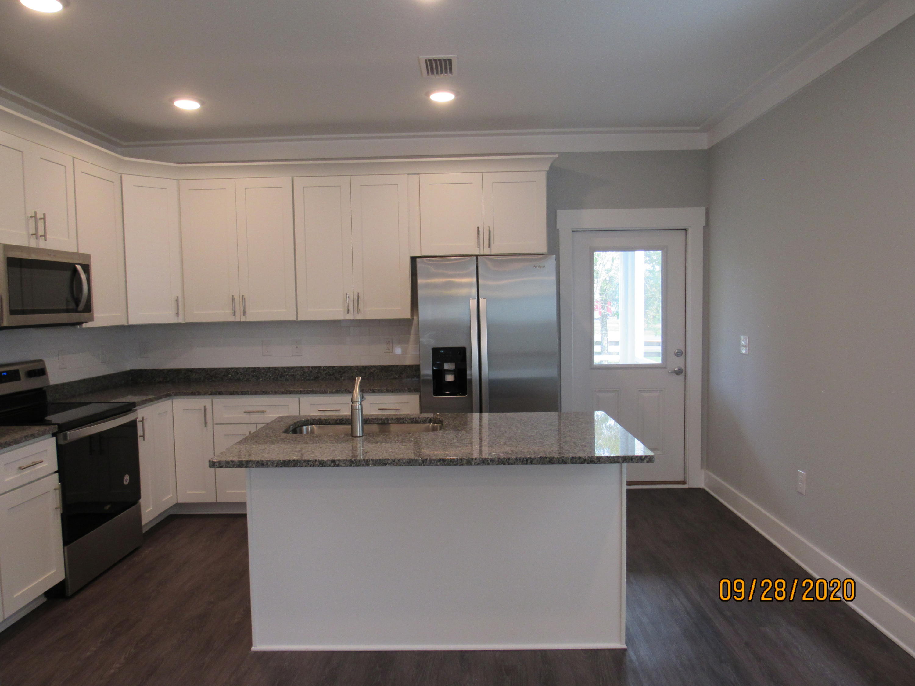 65 South Sand Palm Road Freeport, FL 32439 - Photo 3 of 14 IMG_9659
