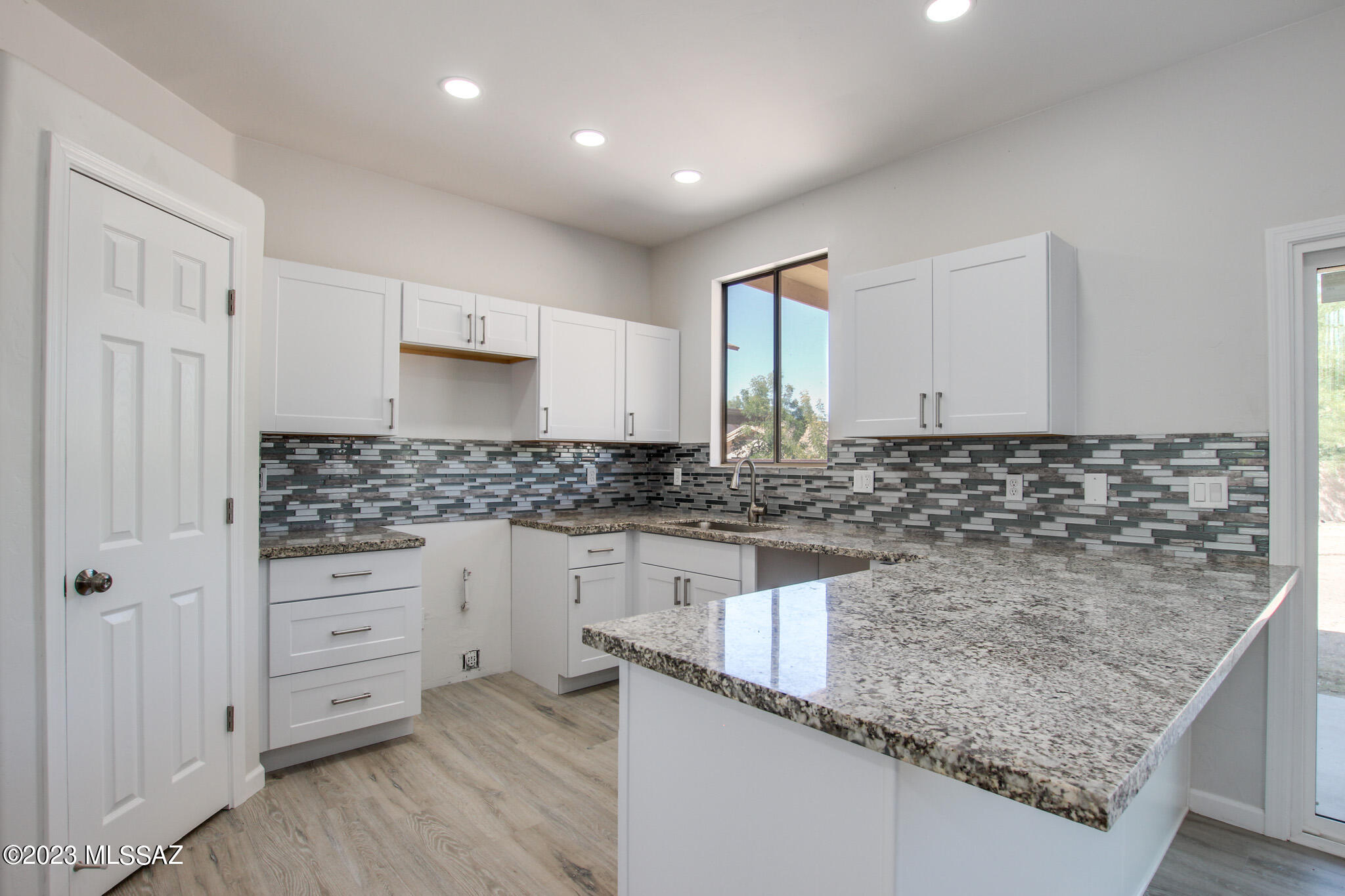 7657 South Lions Spring Way Tucson, AZ 85747 - Photo 12 of 49