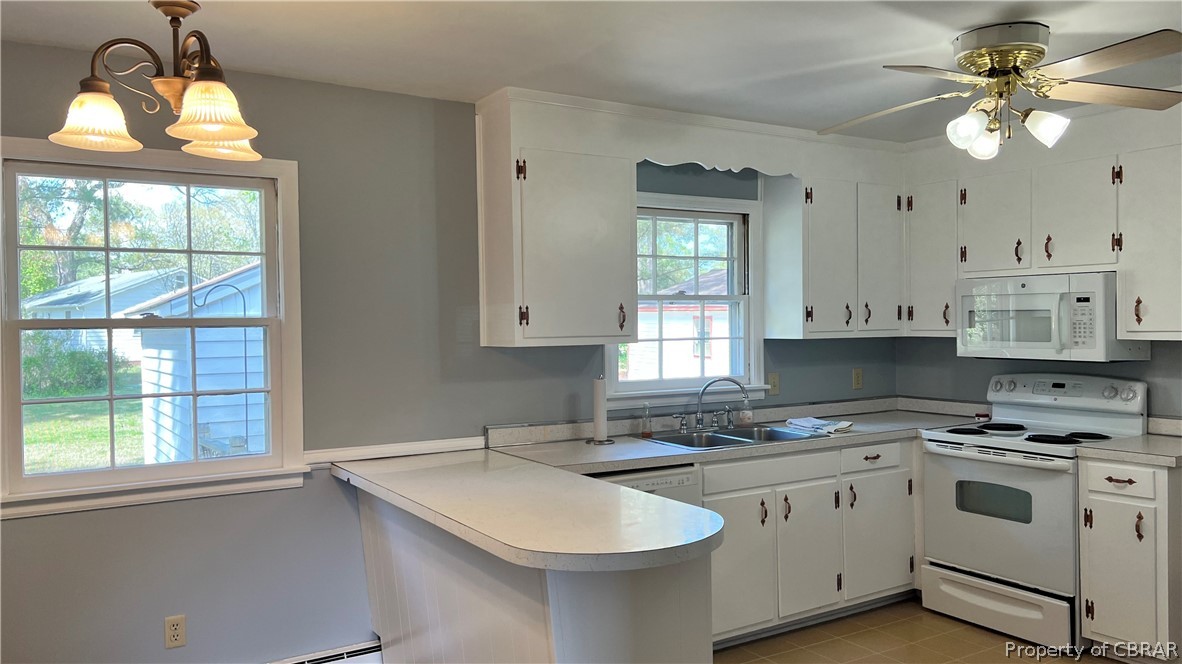 8121 Glass Road Hayes, VA 23072 - Photo 7 of 23 Fresh Paint