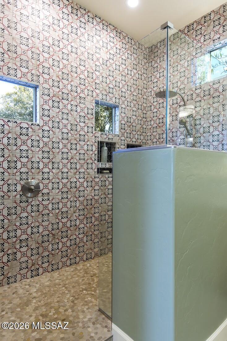 4811 North El Adobe Ranch Road Tucson, AZ 85745 - Photo 36 of 45 CUSTOM SHOWER