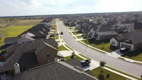 $2,800 | 20301 Crested Caracara Lane, Pflugerville, TX 78660