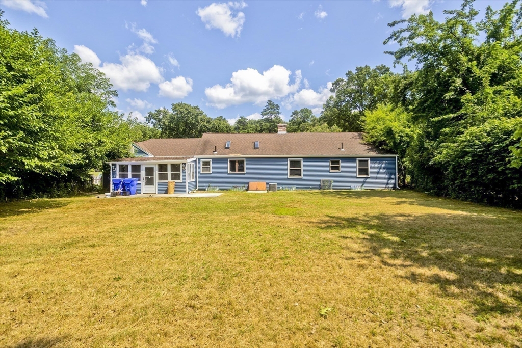 430 Island Pond Road Springfield, MA 01118 - Photo 33 of 39