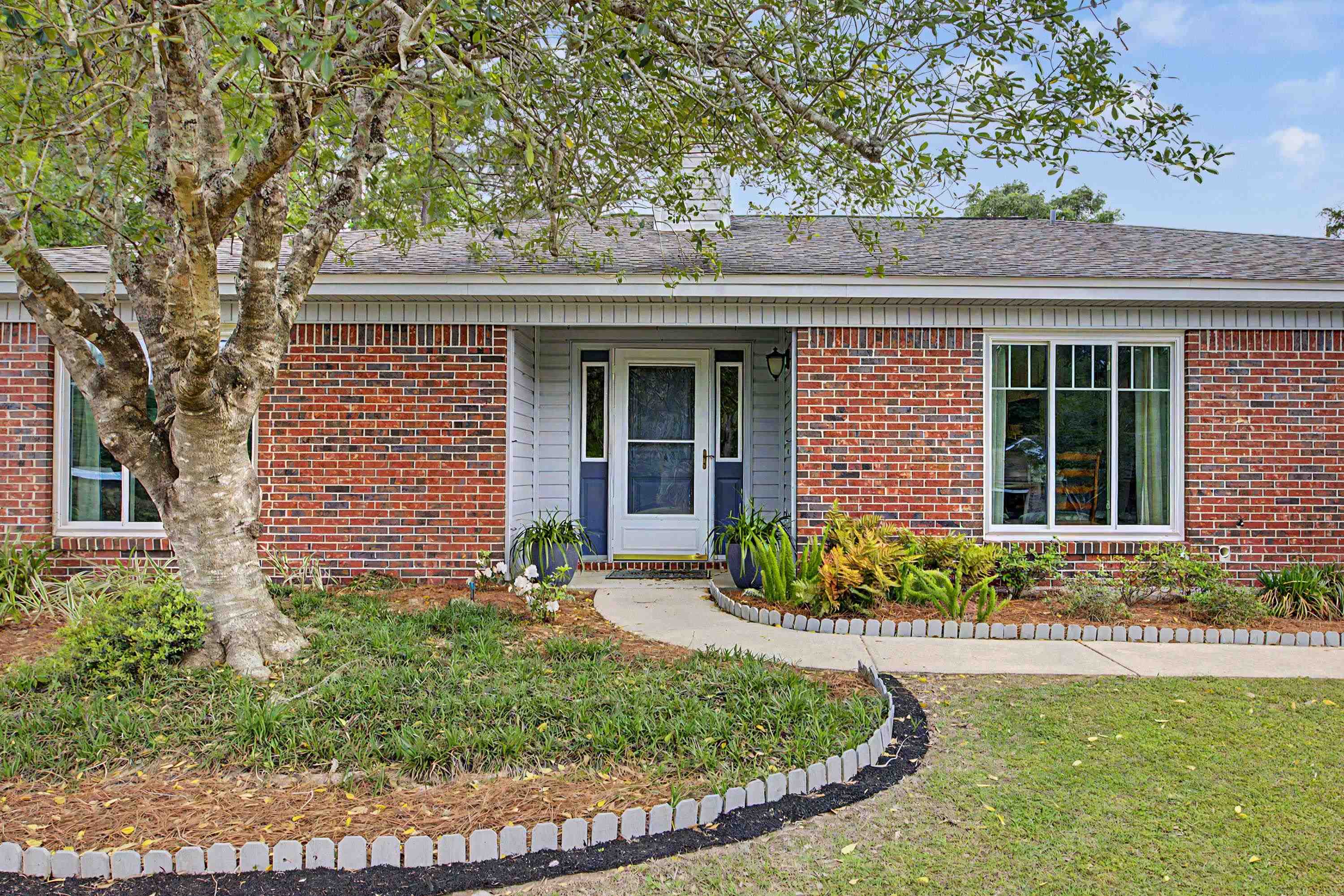 4356 Rockingham Road Tallahassee, FL 32303 - Photo 7 of 46 Gallery Image 7