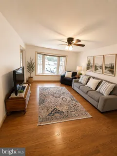 $750,000 | 314 Belmont Place Southwest, Leesburg, VA 20175