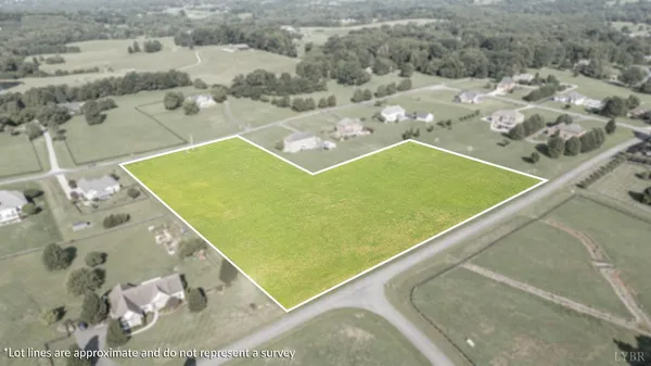 a view of a tennis court