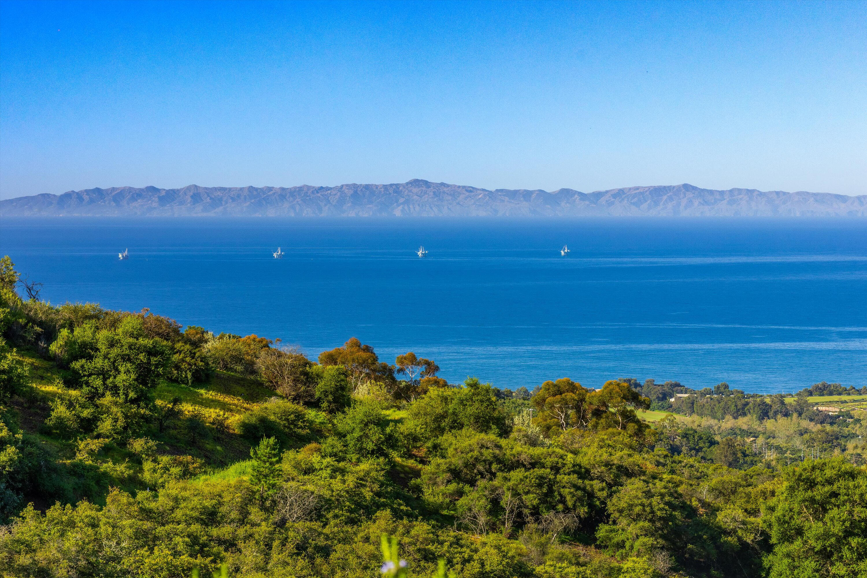 892 Toro Canyon Road Montecito, CA 93108 - Photo 2 of 39 892 Toro-02