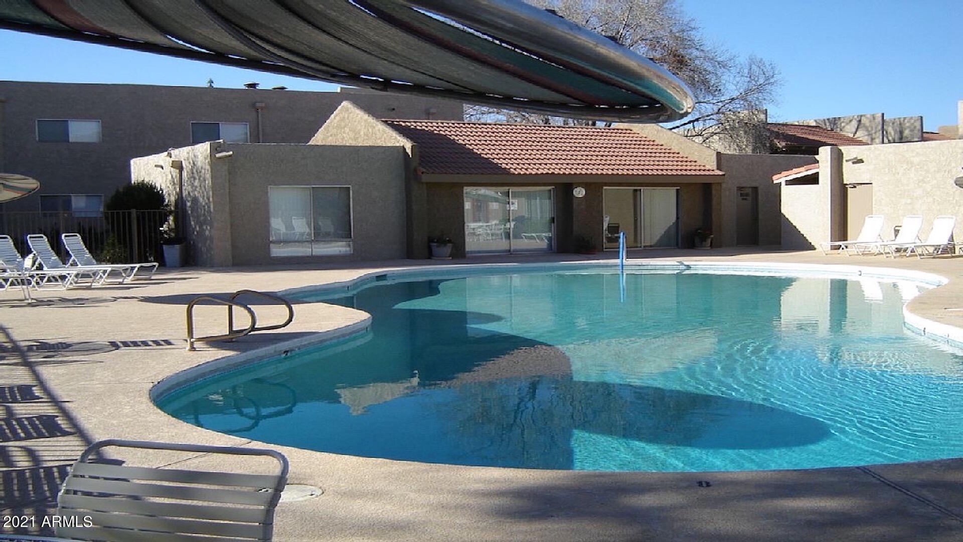 5525 East Thomas Road, Unit R6 Phoenix, AZ 85018 - Photo 2 of 17 apool