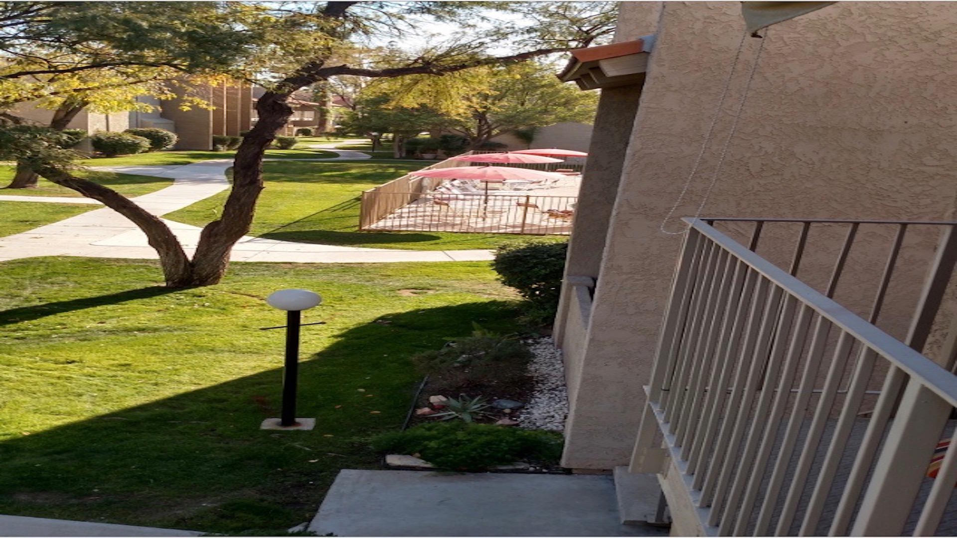 5525 East Thomas Road, Unit R6 Phoenix, AZ 85018 - Photo 3 of 17 aview