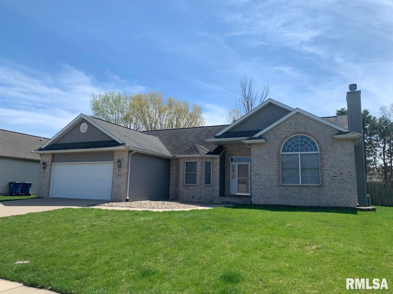 5208 Manhattan Drive Springfield, IL 62711 - Photo 1 of 26 Gallery Image 1