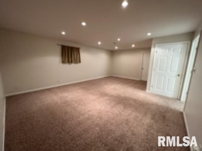 5208 Manhattan Drive Springfield, IL 62711 - Photo 18 of 26 Gallery Image 18