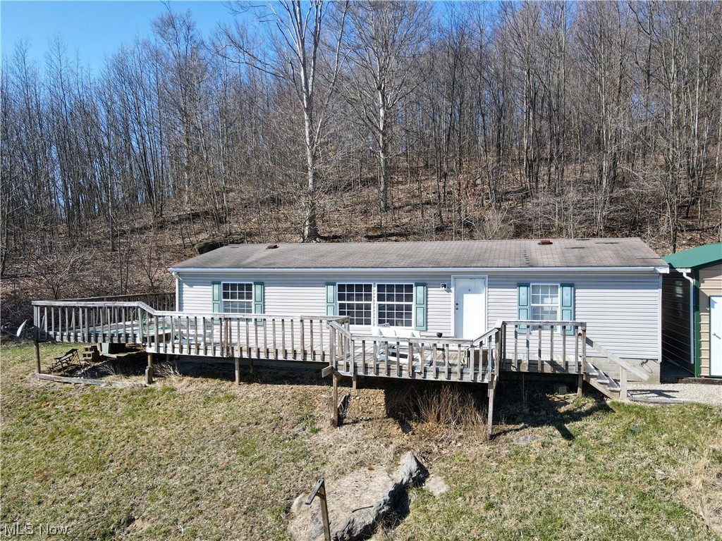 5868 Green Ridge Road Southeast Dennison, OH 44621 - Photo 8 of 33