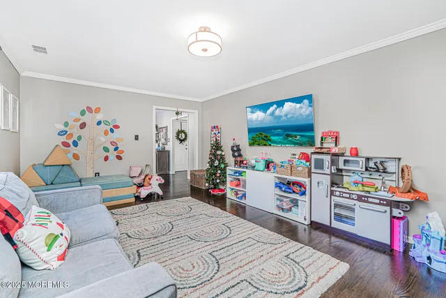 $799,999 | 42 Heathcote Avenue, Edison, NJ 08817