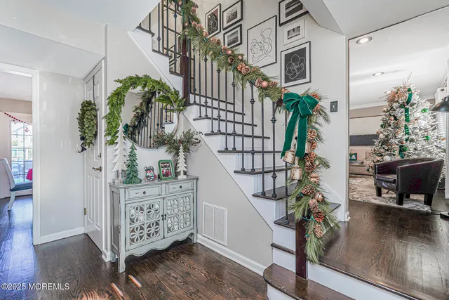 $799,999 | 42 Heathcote Avenue, Edison, NJ 08817