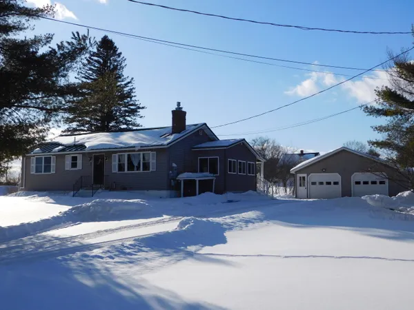 $300,300 | 8 Black Stream Drive, Levant, ME 04456