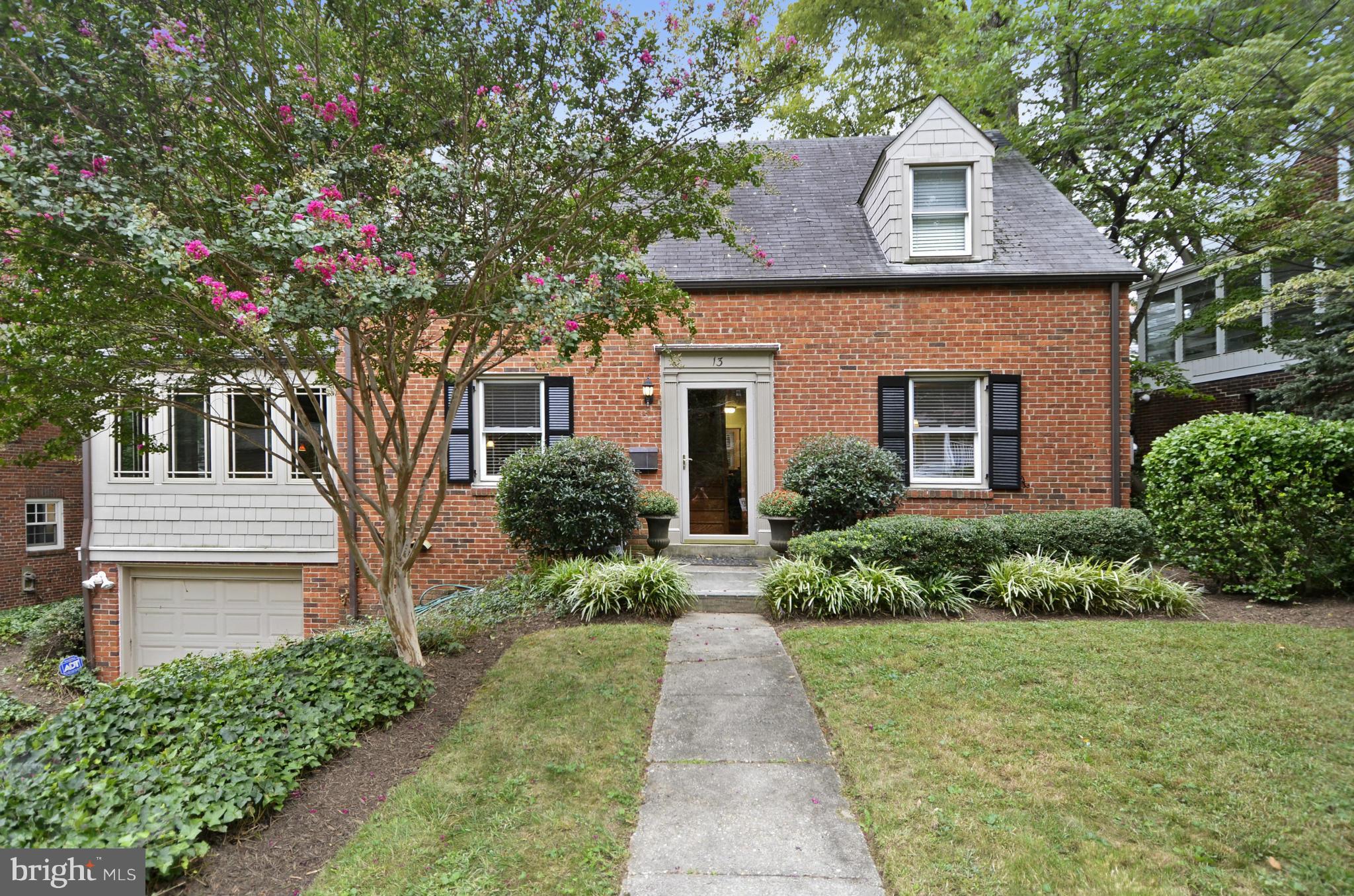 13 Sussex Road Silver Spring, MD 20910 - Photo 1 of 30 Exterior (Front)