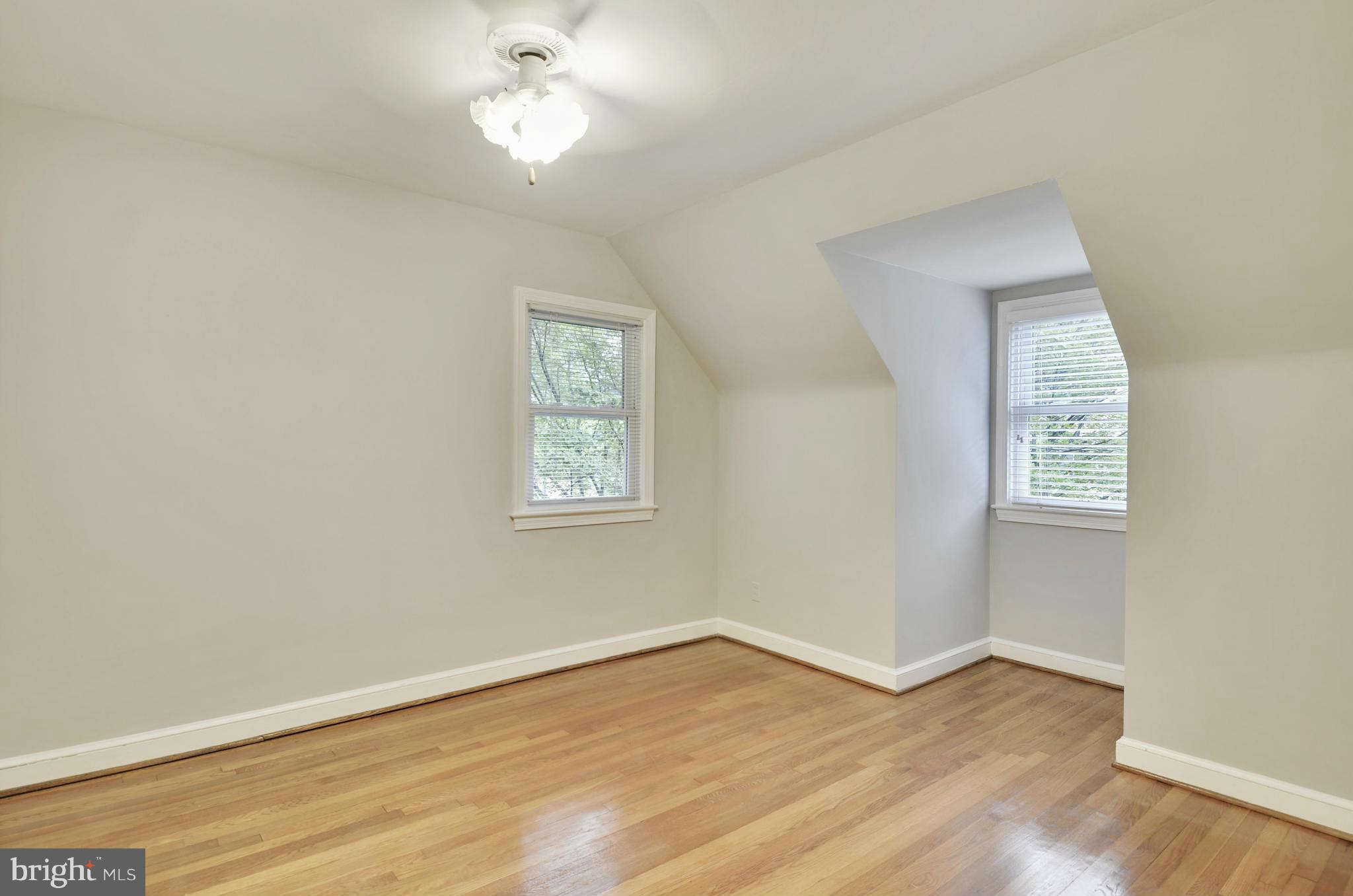 13 Sussex Road Silver Spring, MD 20910 - Photo 23 of 30 Bedroom