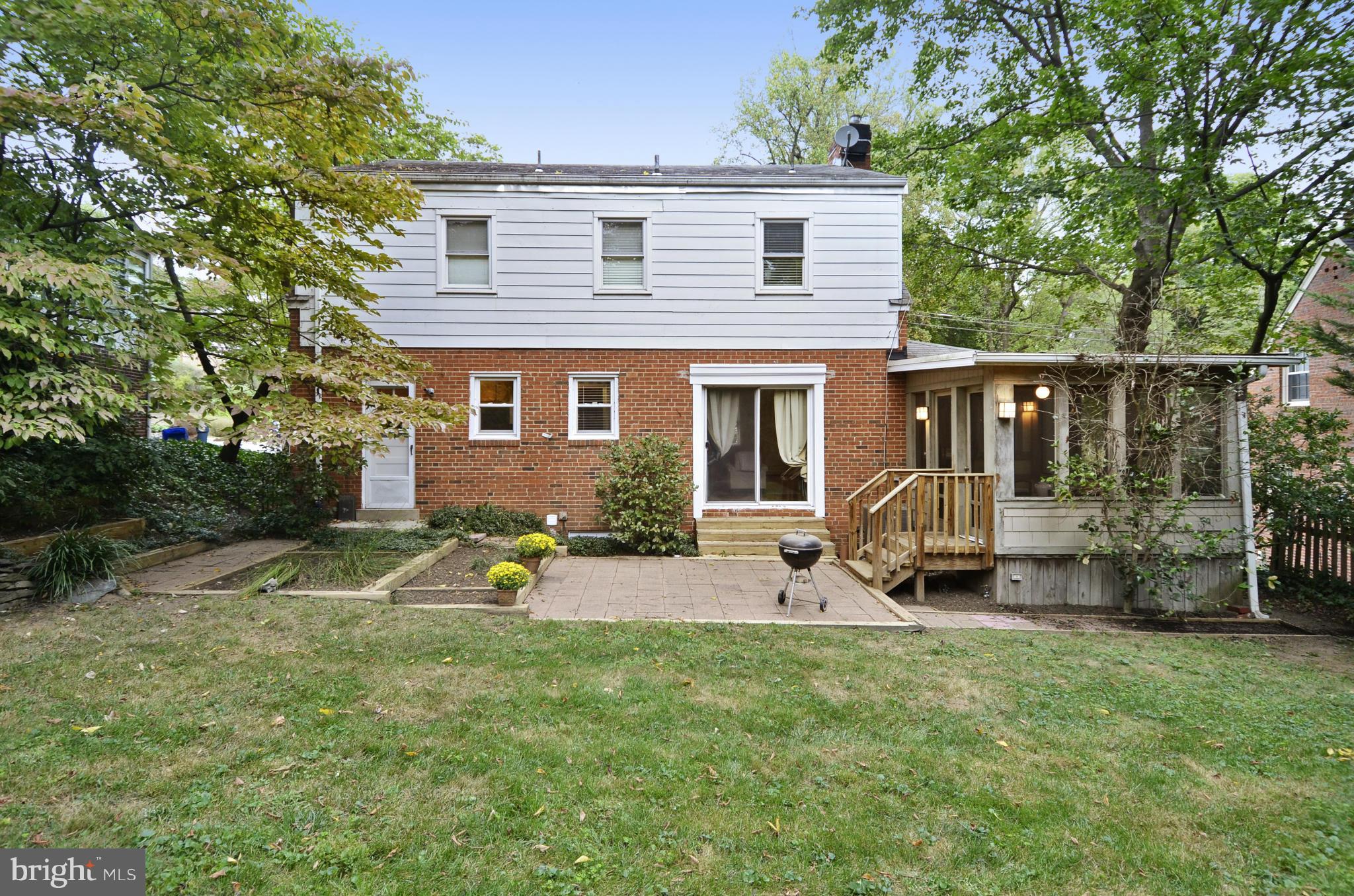 13 Sussex Road Silver Spring, MD 20910 - Photo 30 of 30 Exterior (Rear)