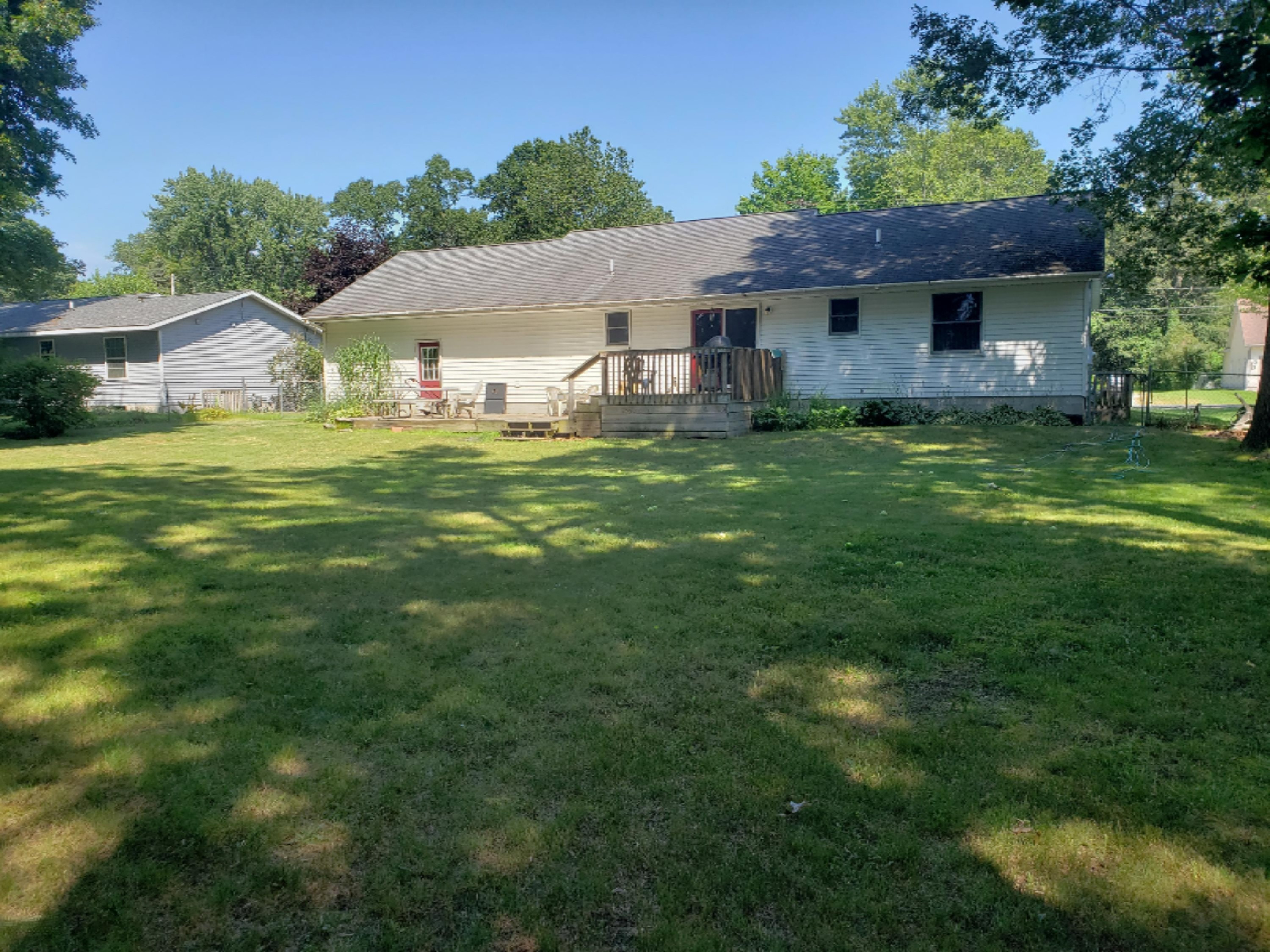 1645 North Roberts Road Muskegon, MI 49445 - Photo 5 of 26 20190715_154959