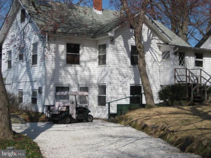 105 Edgehill Road Annapolis, MD 21405 - Photo 2 of 18 Exterior (Rear)