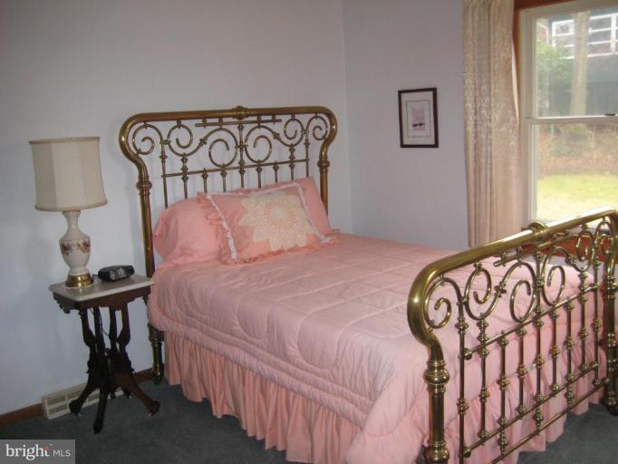 105 Edgehill Road Annapolis, MD 21405 - Photo 17 of 18 Bedroom #2